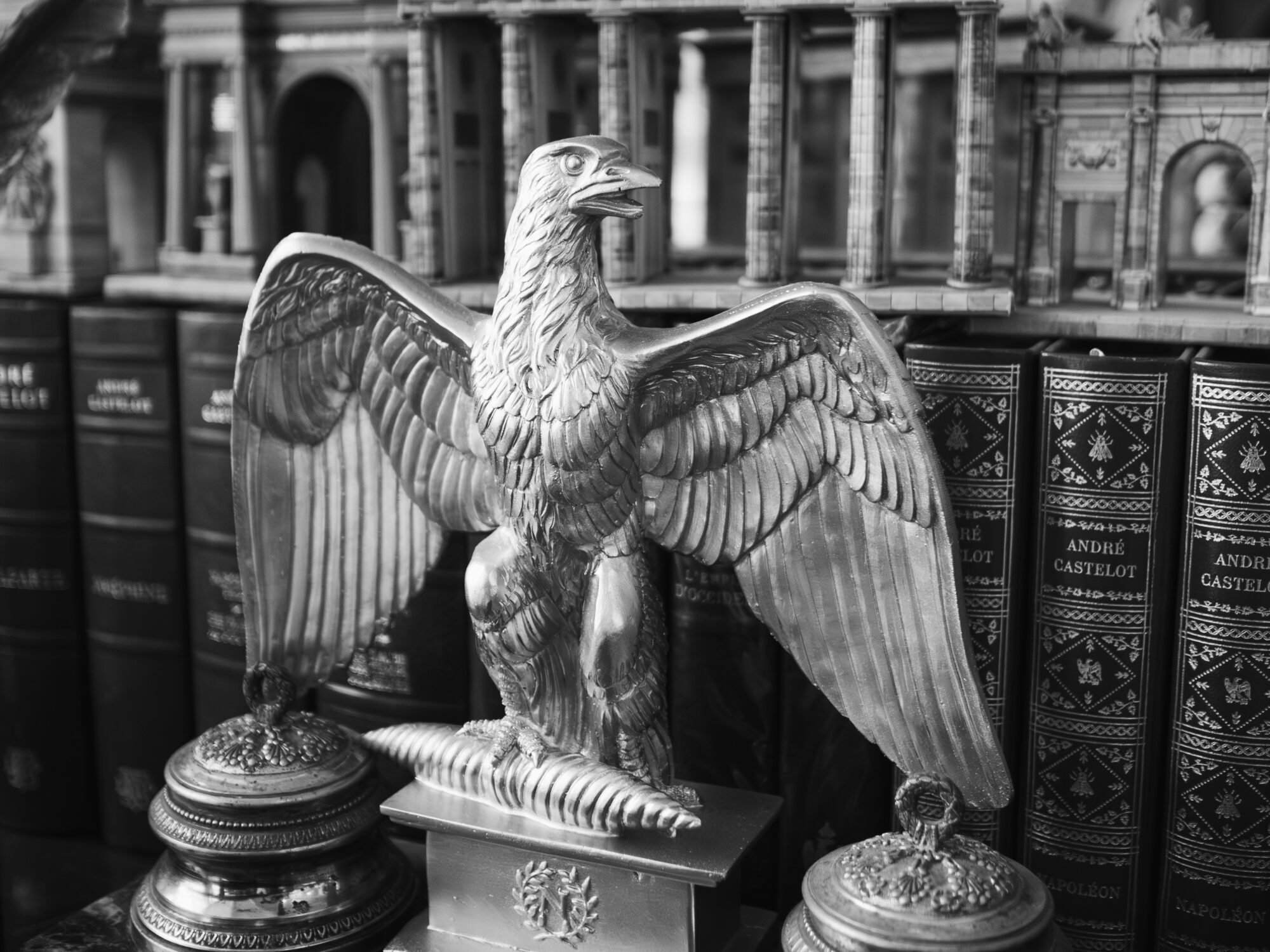 Small metal statue of an eagle